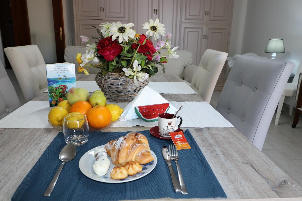 B&B D'Orleans Palermo Luaran gambar