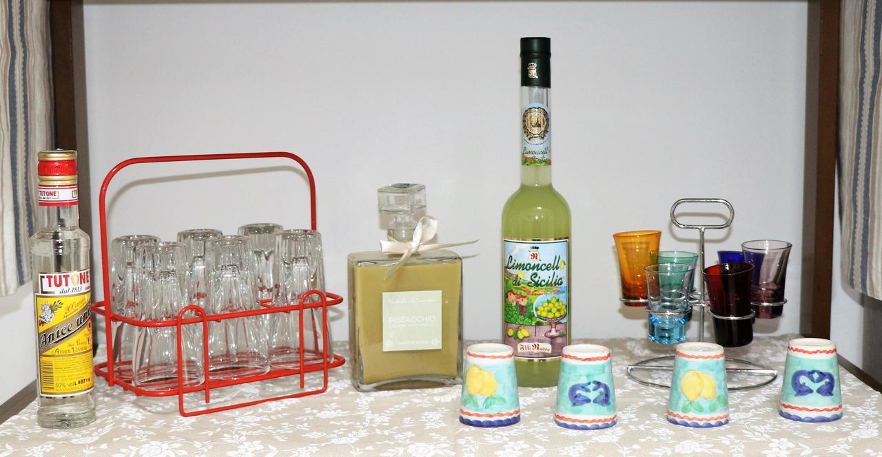 B&B D'Orleans Palermo Luaran gambar