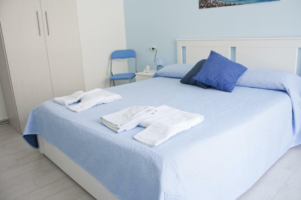 B&B D'Orleans Palermo Luaran gambar